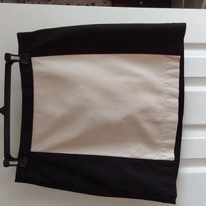 LOFT. 100% Cotton Colorblock Skirt Black & Tan. Lined.